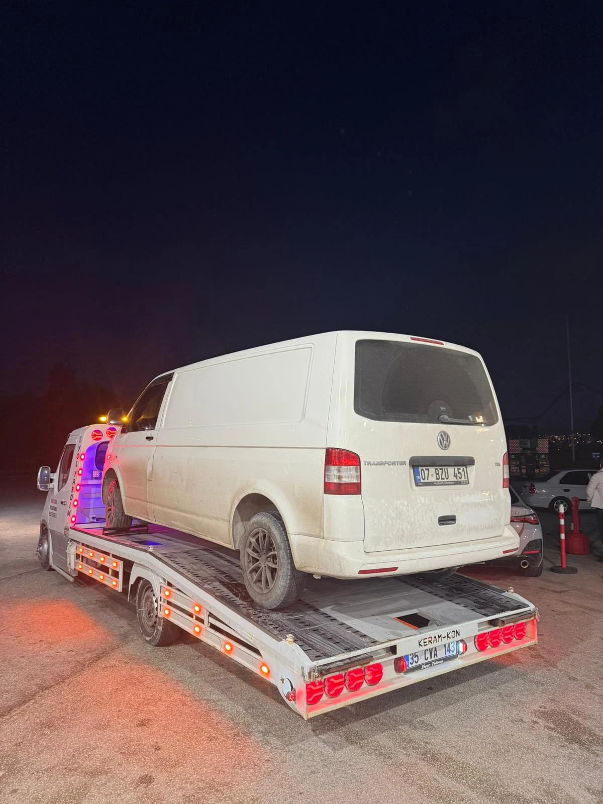 ÇEŞME OTOBAN ÇEKİCİ